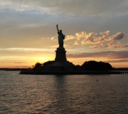 pa.Statue