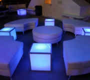 pa.TopDeckCouches